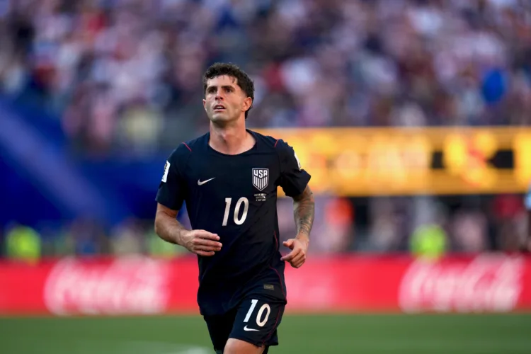Pulisic left off U.S. roster by Pochettino